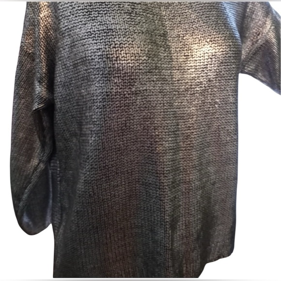 BB Dakota Gold Crew Neck Sweater - Picture 5 of 9